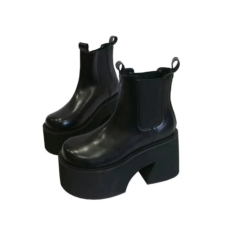 Bold Minimalist Platform Chelsea Boots with Chunky Heel