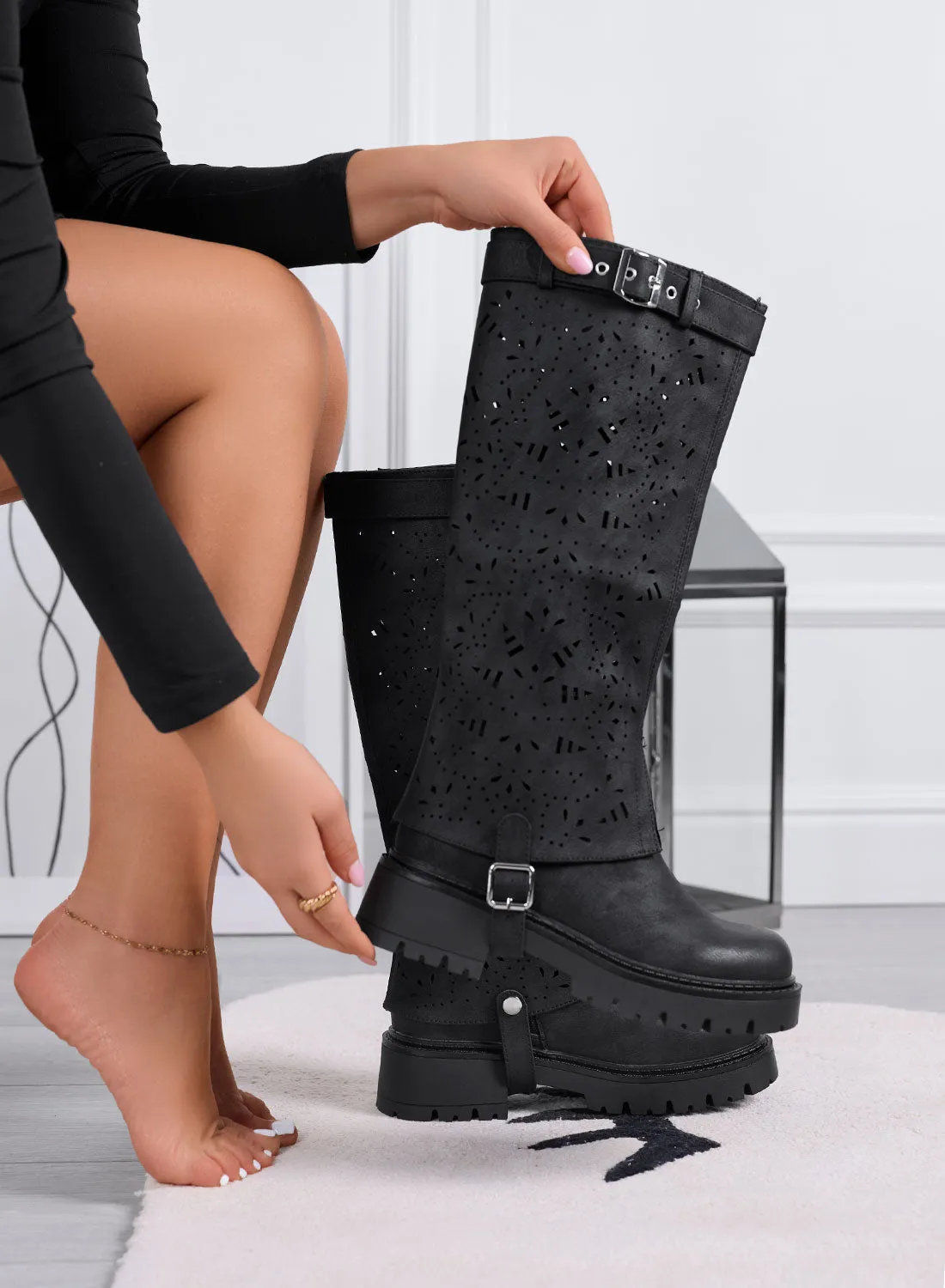 DOROTHY - Black 2-in-1 Perforated Boots with Removable Shaft
