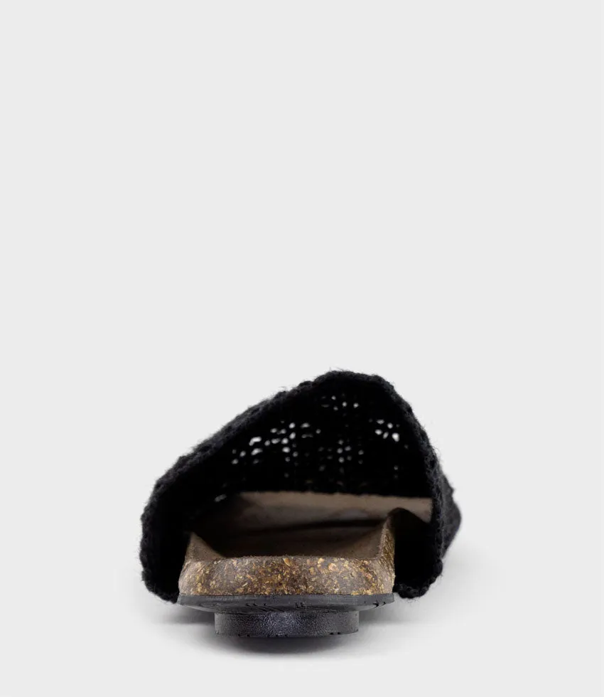 KYNDRA Textured Slide on Footbed in Black