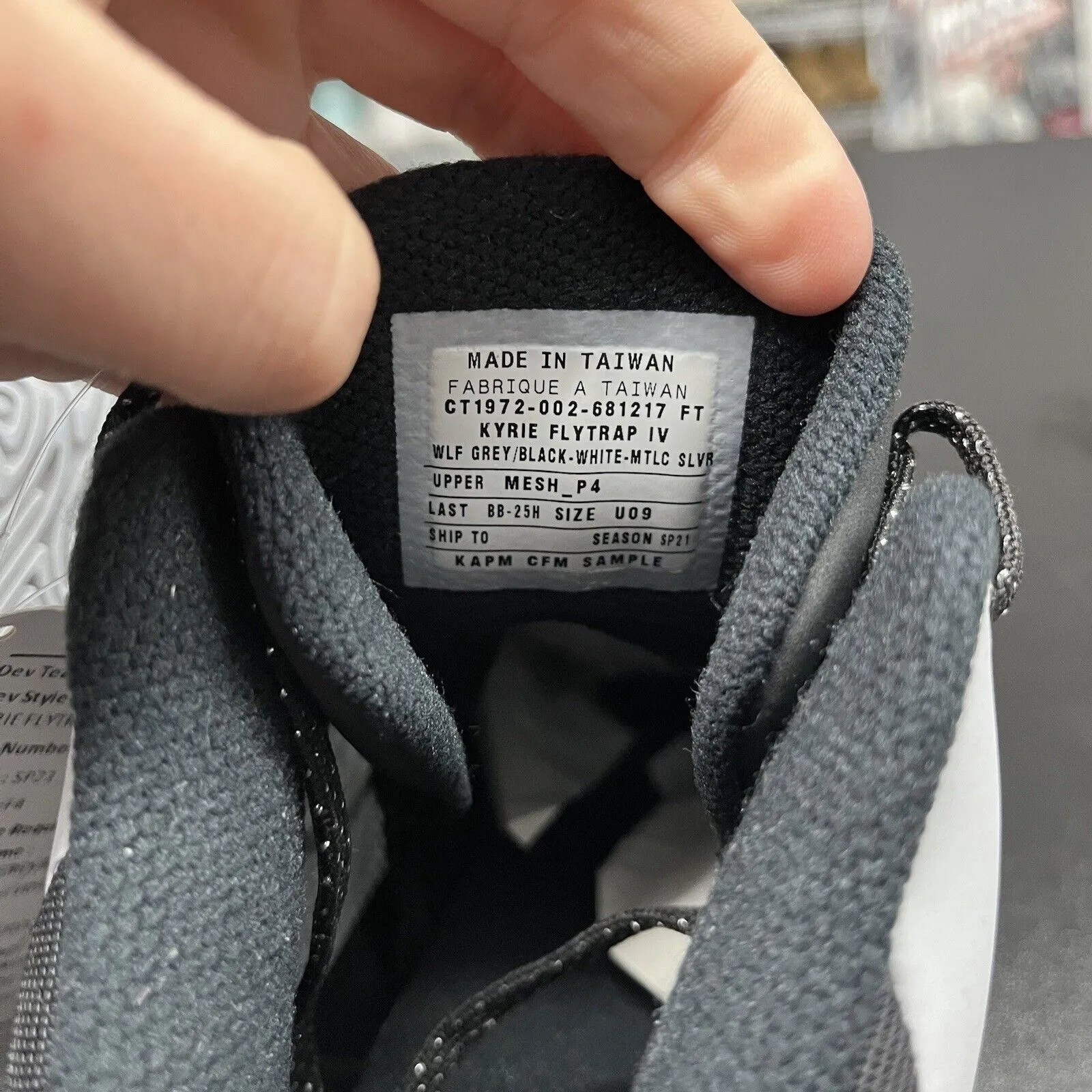 Nike Kyrie Flytrap 4 Wolf Grey Sample Size 9
