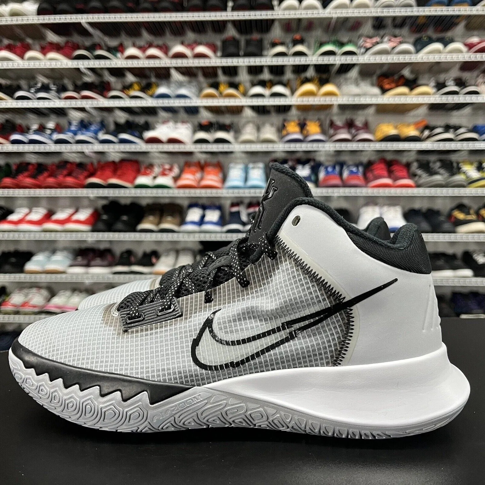 Nike Kyrie Flytrap 4 Wolf Grey Sample Size 9