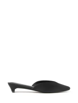 Scottie Closed Toe Heeled Mule